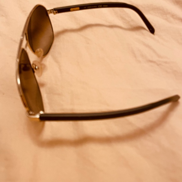 Brand new Fendi sunglasses - Picture 6 of 7